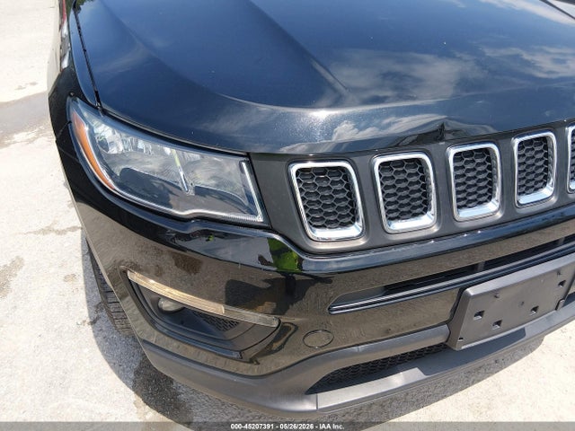 Jeep Compass Sun And Wheel Fwd
