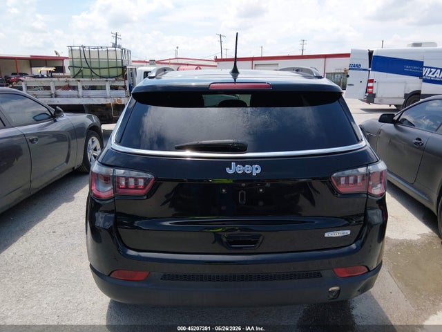 Jeep Compass Sun And Wheel Fwd