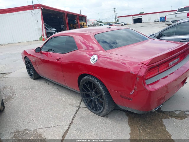 Dodge Challenger Srt8 392