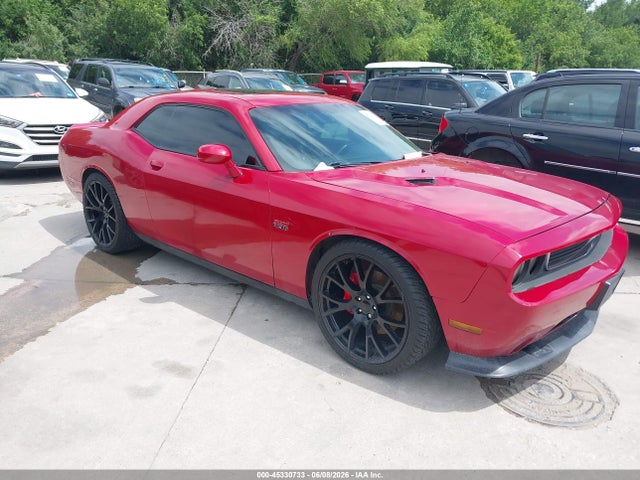 Salvage Dodge Challenger Image