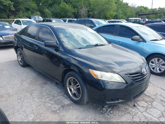 Salvage Toyota Camry Image