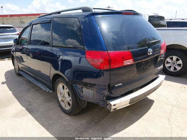 Toyota Sienna Xle