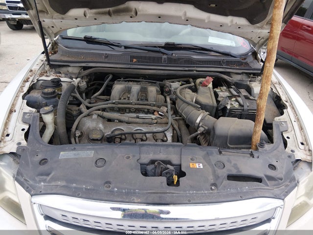 Ford Taurus Sel