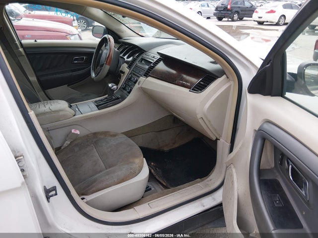 Ford Taurus Sel