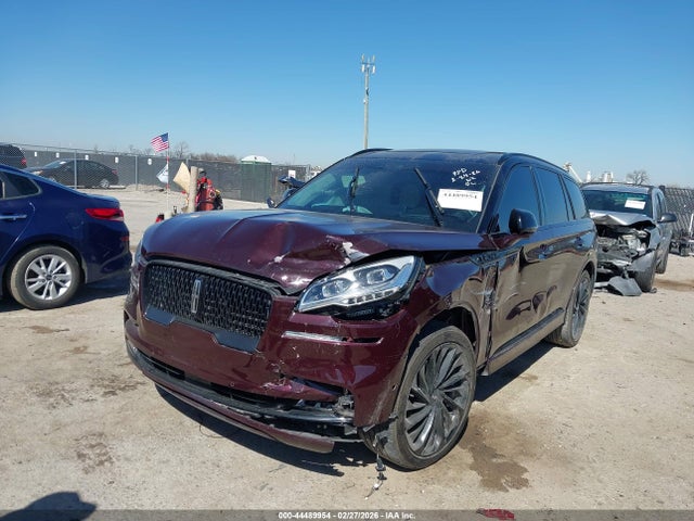 Lincoln Aviator Black Label