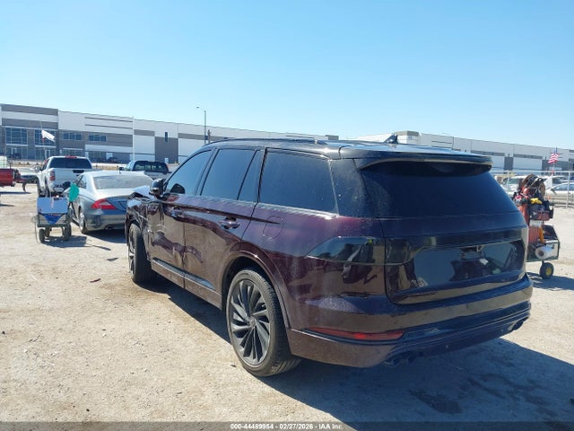 Lincoln Aviator Black Label
