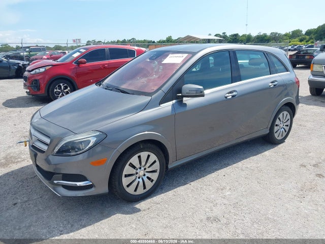 Mercedes-Benz B 250e