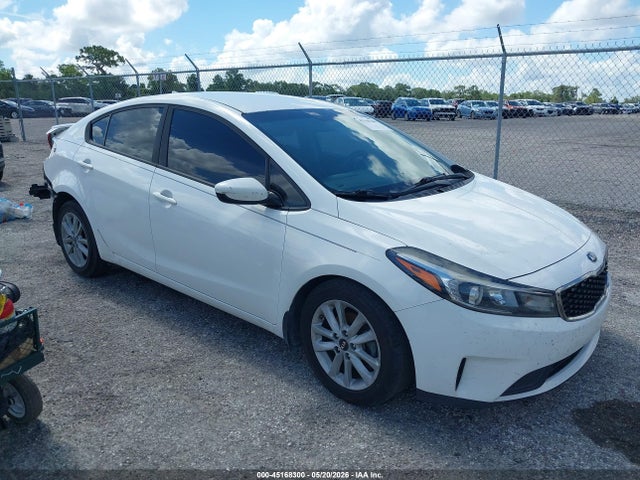 Salvage Kia Forte Image