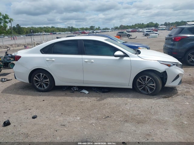 Kia Forte Lxs