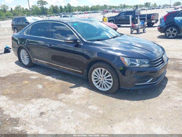 Salvage Volkswagen Passat Image