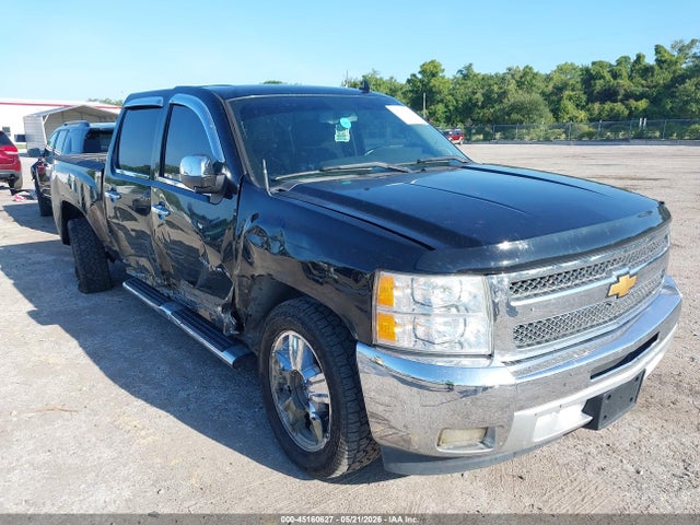 Salvage Chevrolet Silverado 1500 Image