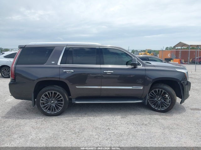 Cadillac Escalade Luxury