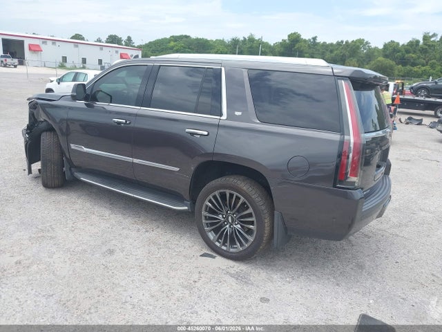 Cadillac Escalade Luxury