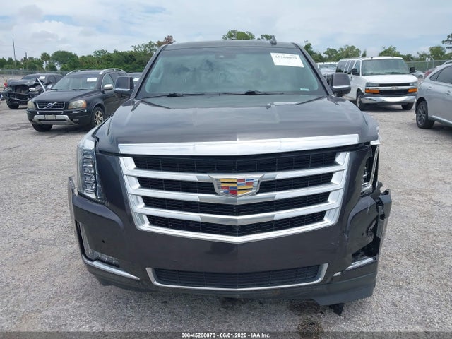 Cadillac Escalade Luxury