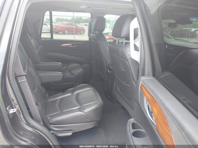 Cadillac Escalade Luxury