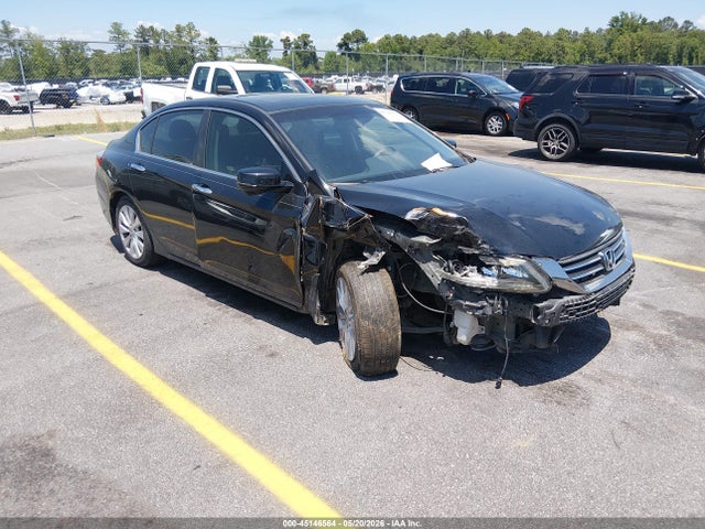 Salvage Honda Accord Image