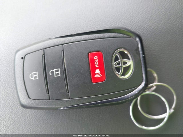Toyota Prius Xle