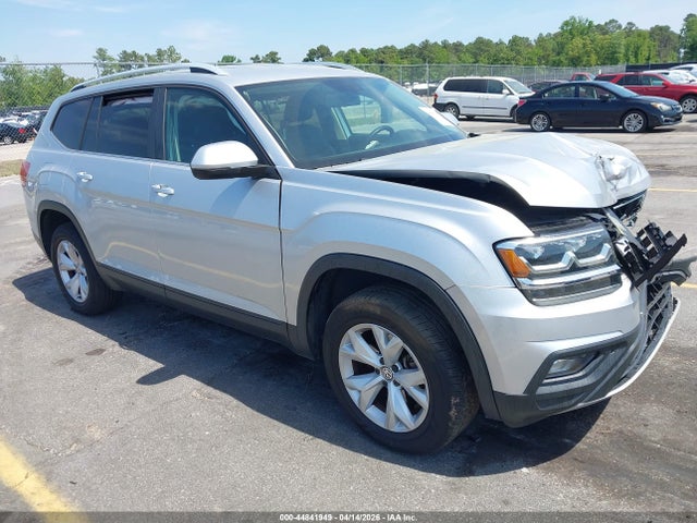 Salvage Volkswagen Atlas Image