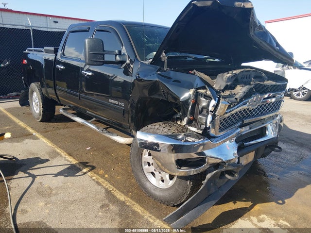 Salvage Chevrolet Silverado 2500 Image