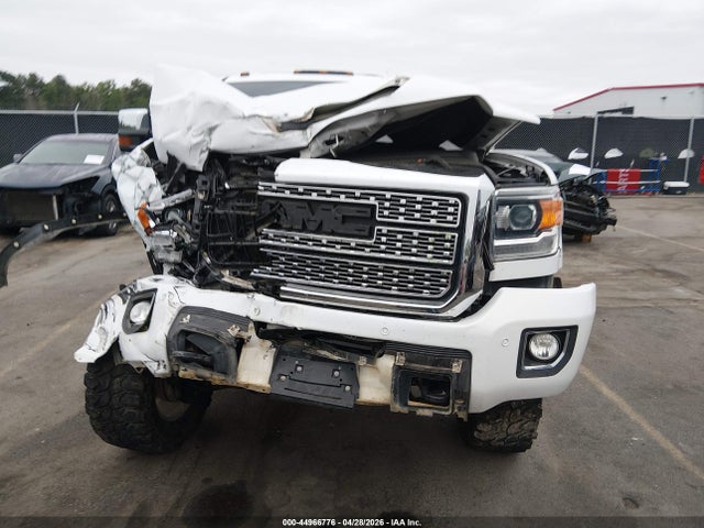 GMC Sierra 2500 Denali