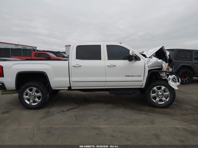 GMC Sierra 2500 Denali