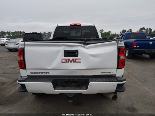GMC Sierra 2500 Denali