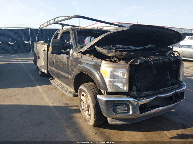 Salvage Ford F-250 Image