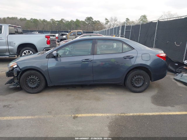 Toyota Corolla Le