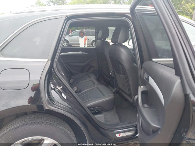 Audi Q5 2.0t Premium