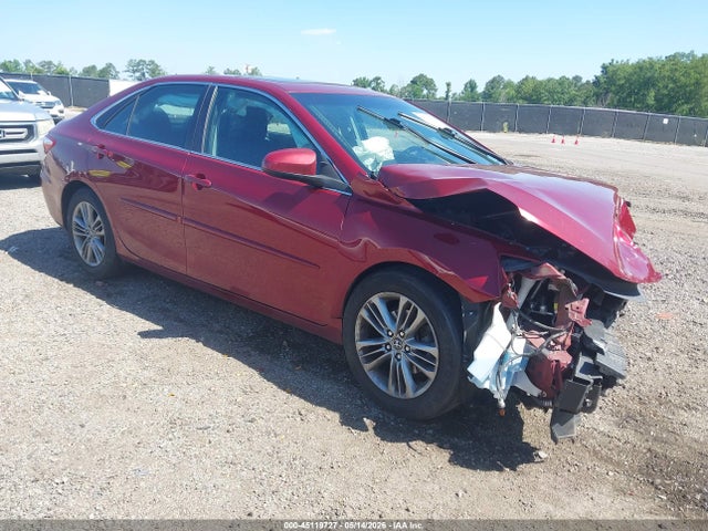 Salvage Toyota Camry Image