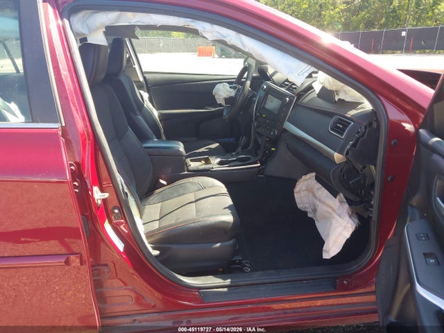 Toyota Camry Se