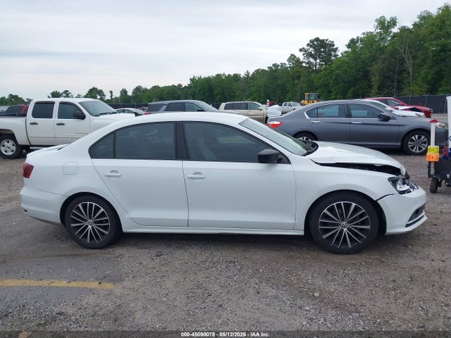 Volkswagen Jetta 1.8t Sport
