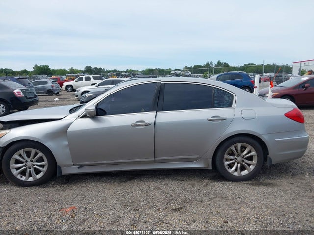Hyundai Genesis 3.8