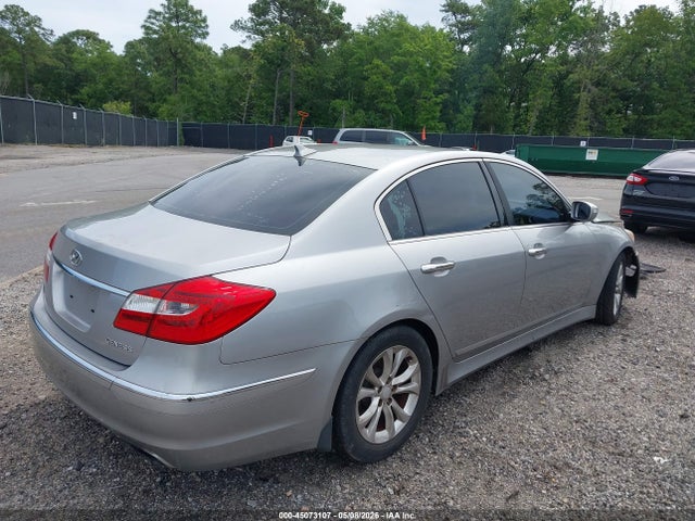 Hyundai Genesis 3.8