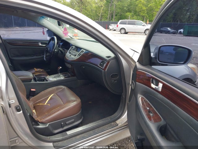 Hyundai Genesis 3.8