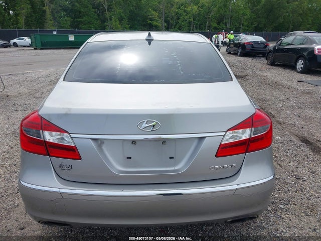 Hyundai Genesis 3.8