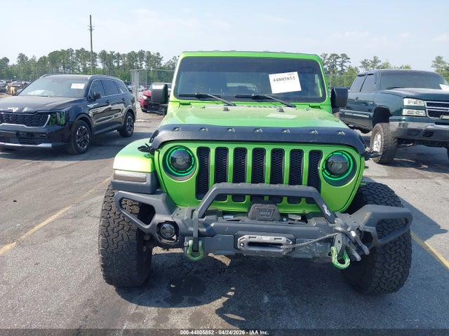Jeep Wrangler Sahara 4x4
