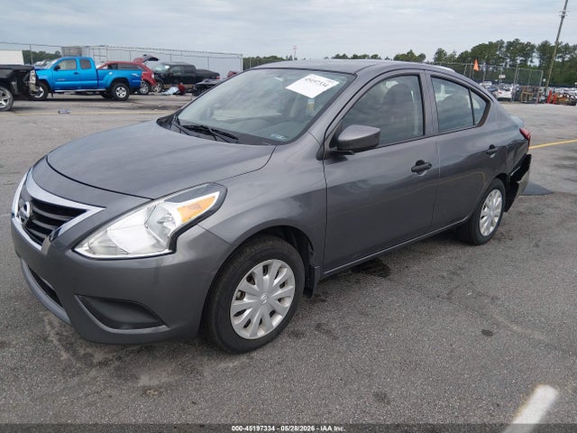 Nissan Versa 1.6 S
