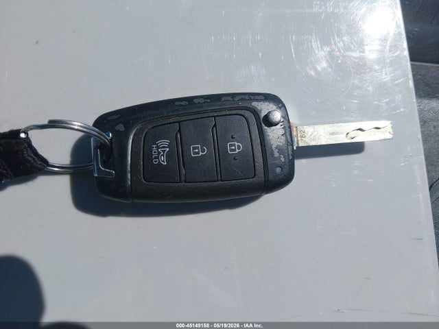Hyundai KONA Se