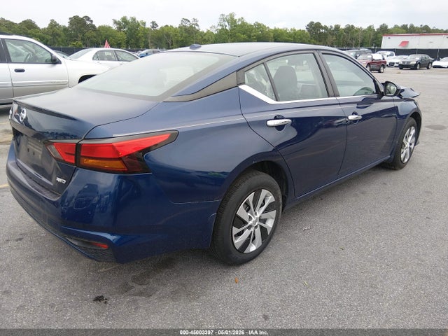 Nissan Altima S Intelligent Awd