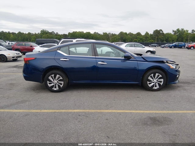 Nissan Altima S Intelligent Awd