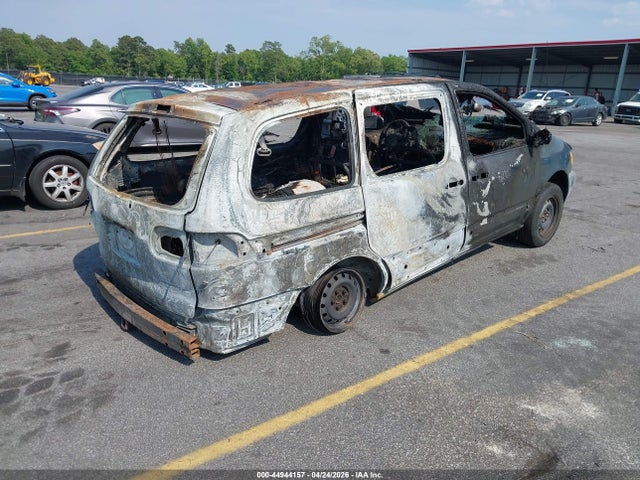 Toyota Sienna Le