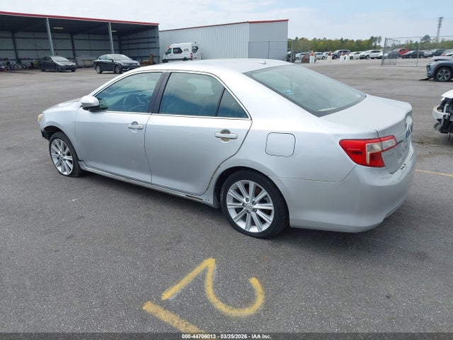 Toyota Camry Xle