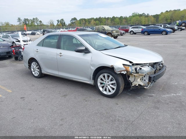 Salvage Toyota Camry Image