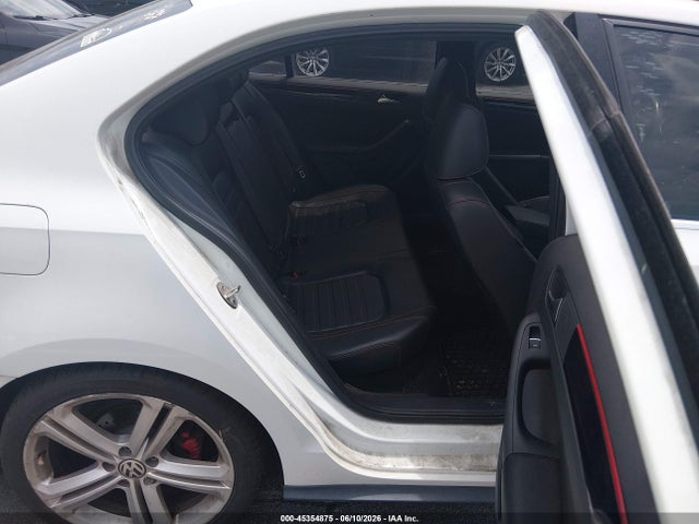 Volkswagen Jetta Gli