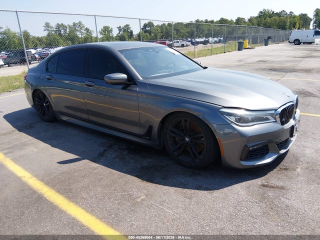 Salvage BMW Alpina B7 Image