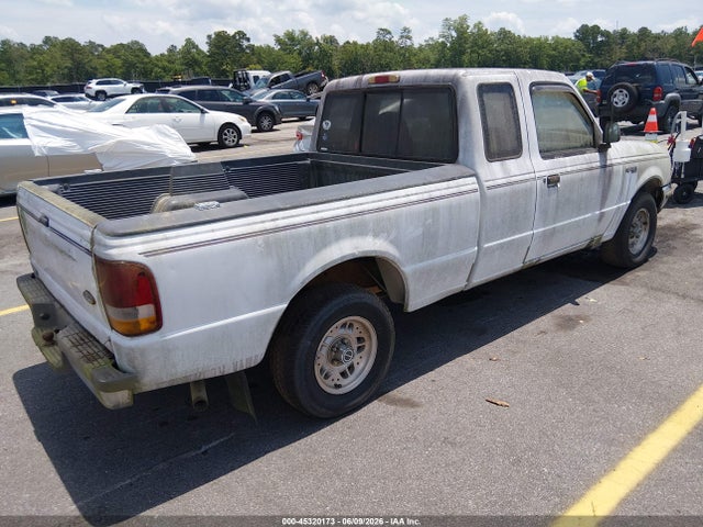 Ford Ranger Super Cab