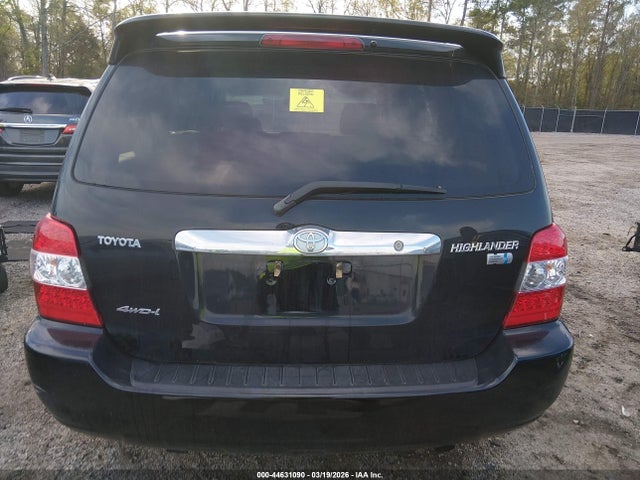 Toyota Highlander Limited V6
