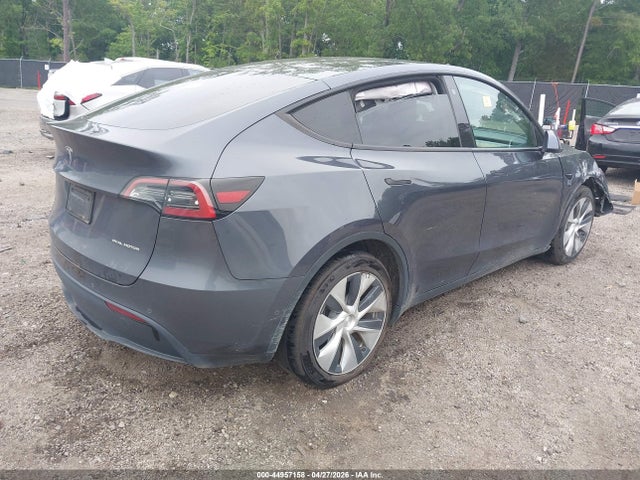 Tesla Model Y Long Range Dual Motor All-wheel Drive