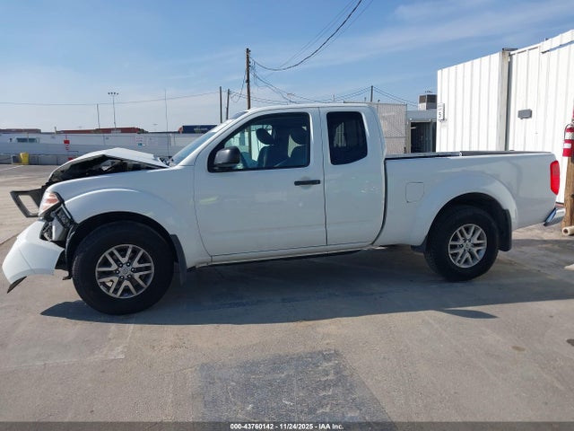 Nissan Frontier Sv-i4